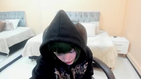 Bela online show from February 25, 2026, 12:59 pm