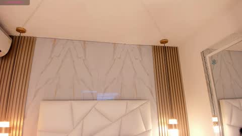 Snapshot of belacampbell chatting on October 16, 2025, 6:14 am Bela online show from October 16, 2025, 6:14 am