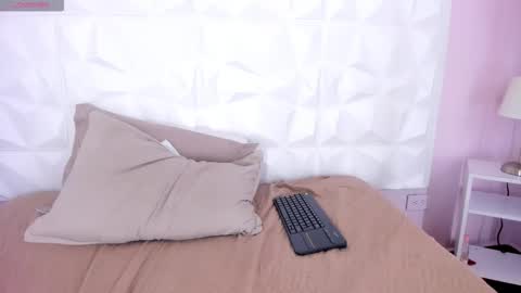 Snapshot of belaizza chatting on November 5, 2025, 7:58 pm belaizza online show from November 5, 2025, 7:58 pm