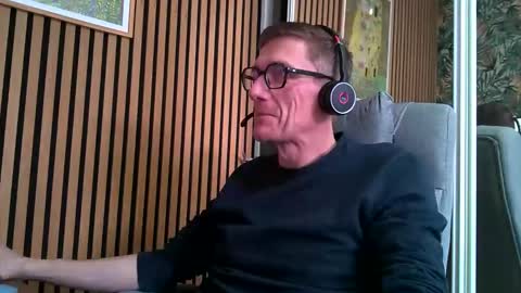 Snapshot of belami_france chatting on February 25, 2026, 9:30 am SexFriendFrance online show from February 25, 2026, 9:30 am