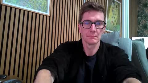 Snapshot of belami_france chatting on March 11, 2026, 8:31 am SexFriendFrance online show from March 11, 2026, 8:31 am