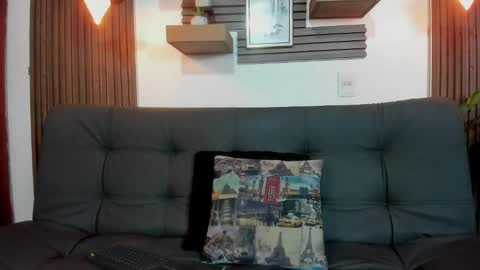 Snapshot of belamiramil chatting on October 3, 2025, 2:52 am independent model online show from October 3, 2025, 2:52 am