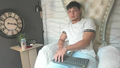 independent model online show from August 1, 2026, 8:19 pm