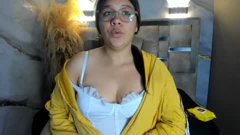 Snapshot of belen_green chatting on May 1, 2026, 11:26 am Belen online show from May 1, 2026, 11:26 am