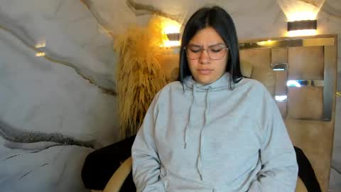 Snapshot of belen_green chatting on May 2, 2026, 1:49 pm Belen online show from May 2, 2026, 1:49 pm