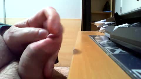 belgianfatcock online show from March 1, 2026, 9:28 pm