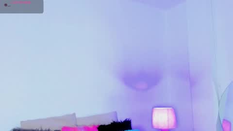 Snapshot of bell_popper chatting on November 7, 2025, 11:10 am bell_popper online show from November 7, 2025, 11:10 am