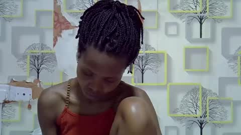 Bella online show from September 22, 2025, 1:29 am