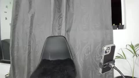 Snapshot of bella_38 chatting on March 7, 2025, 3:51 am isabella online show from March 7, 2025, 3:51 am