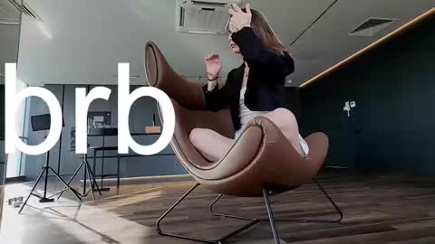 Snapshot of bella_alita chatting on February 23, 2025, 11:36 pm  lita  online show from February 23, 2025, 11:36 pm