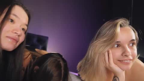 Snapshot of bella_alita chatting on March 3, 2025, 7:54 am  lita  online show from March 3, 2025, 7:54 am