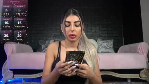 Emma  Bella online show from February 14, 2025, 8:48 pm