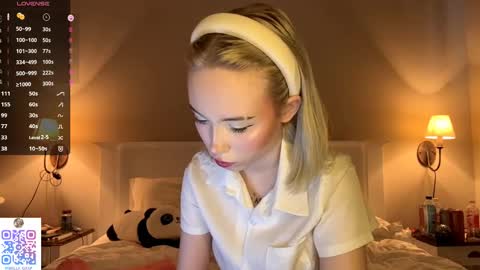 Jane online show from September 23, 2025, 9:23 am