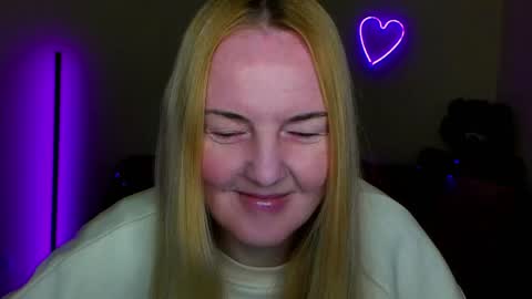 Bella online show from April 28, 2026, 5:34 am