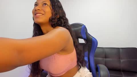 Isa online show from December 21, 2025, 6:15 pm