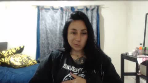 bella_luna34 online show from February 27, 2026, 4:12 am