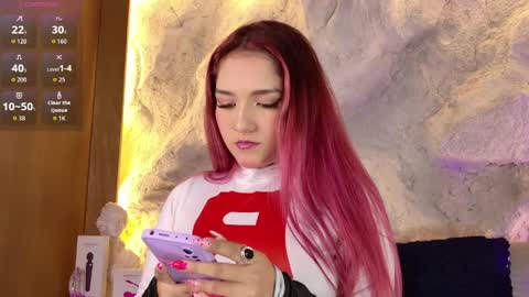 Snapshot of bella_mush chatting on May 30, 2026, 10:18 pm BELLA online show from May 30, 2026, 10:18 pm