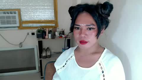 bella_ngo online show from June 30, 2026, 1:56 pm