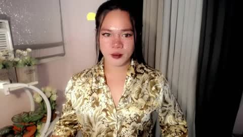 bella_ngo online show from July 28, 2026, 4:39 pm