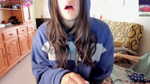 bella_pocahontas3 online show from December 10, 2024, 11:11 am