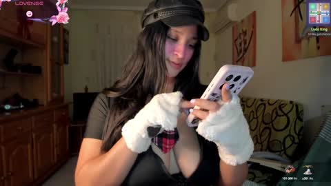 bella_pocahontas3 online show from December 21, 2024, 10:08 pm