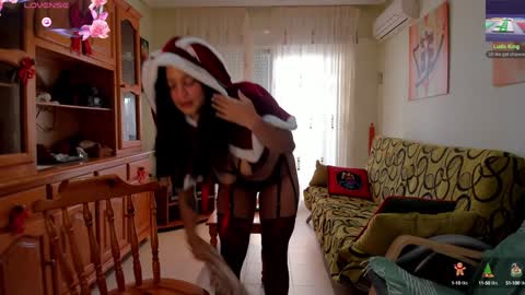 bella_pocahontas3 online show from December 24, 2024, 9:50 am