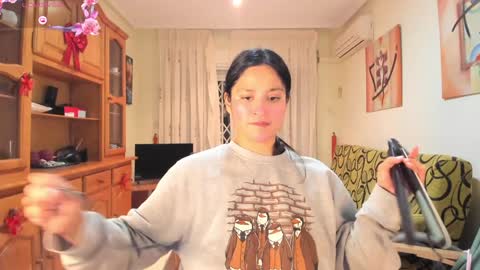 bella_pocahontas3 online show from January 19, 2025, 7:15 pm