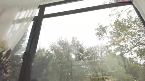 bella_posh online show from October 28, 2025, 6:06 am