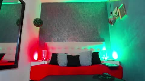     online show from January 9, 2025, 1:29 am