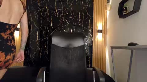 Snapshot of bella_salvatore chatting on June 20, 2026, 8:44 pm online show from June 20, 2026, 8:44 pm