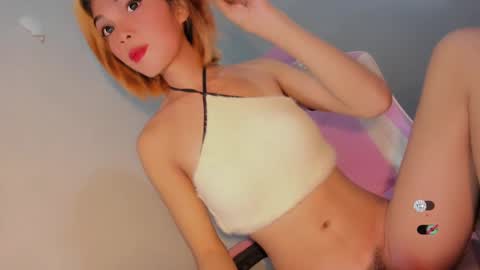 Bella online show from March 10, 2025, 10:37 am