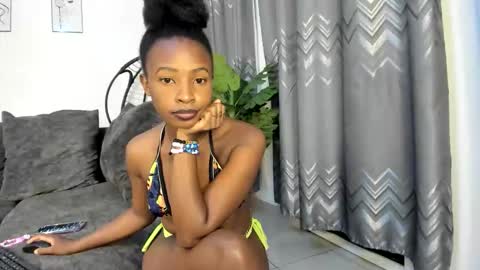 Bella sweetpea online show from June 11, 2026, 12:32 am