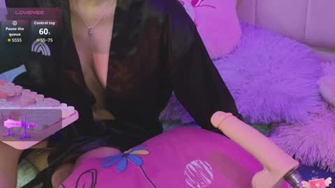 bella_thixx online show from March 31, 2026, 2:57 am
