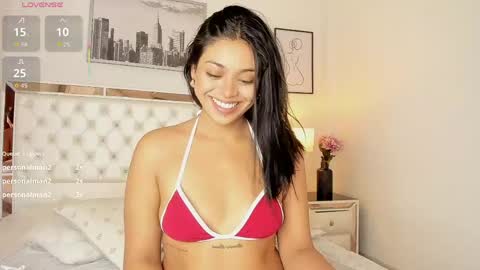 Bella online show from May 5, 2026, 11:40 am