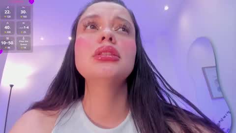  Bella Hadid  online show from March 7, 2025, 2:45 pm