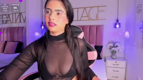 bellaagrace online show from June 11, 2026, 9:35 pm