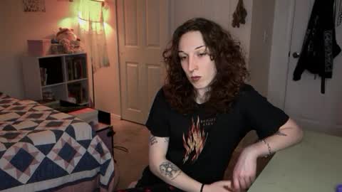 bellababy444 online show from May 5, 2026, 3:14 am