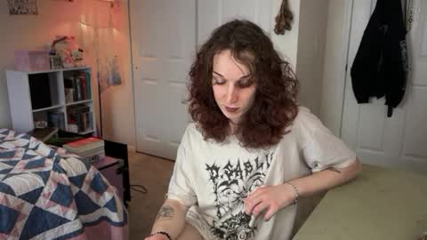 bellababy444 online show from May 7, 2026, 7:30 pm
