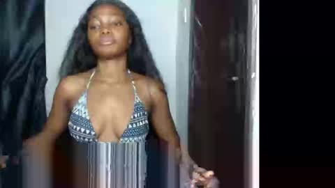 Snapshot of bellababy6 chatting on October 27, 2025, 6:45 pm bella online show from October 27, 2025, 6:45 pm