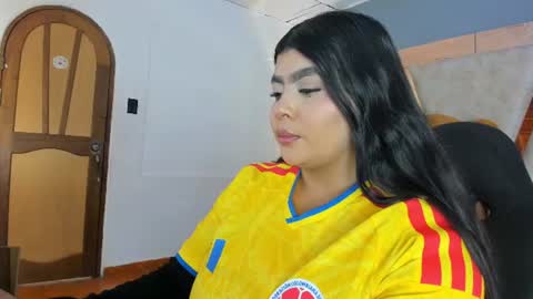 bellaboobs_ online show from July 7, 2026, 8:02 pm
