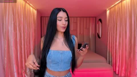 Bella C  online show from December 28, 2024, 12:03 pm