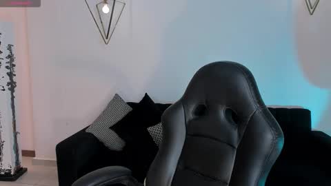  Bella C  online show from October 3, 2025, 11:29 am