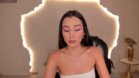  Bella C  online show from July 18, 2026, 7:39 pm