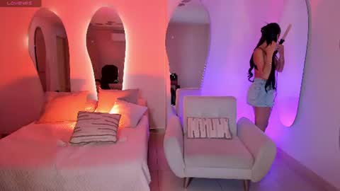  Bella C  online show from July 23, 2026, 8:18 pm