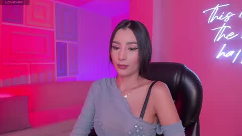  Bella C  online show from July 27, 2026, 7:21 pm