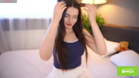 Snapshot of bellacle chatting on February 13, 2025, 11:06 am Bella I took a vacation and Ill be back on December 18th So dont lose me To keep in touch I have a TG -  you can find below online show from February 13, 2025, 11:06 am