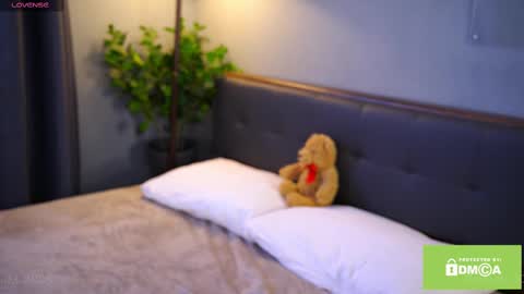 Snapshot of bellacle chatting on March 10, 2025, 10:26 am Bella I took a vacation and Ill be back on December 18th So dont lose me To keep in touch I have a TG -  you can find below online show from March 10, 2025, 10:26 am