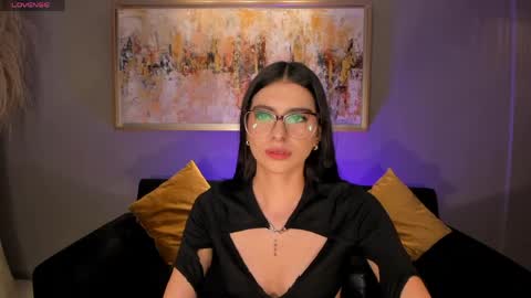 Bella online show from May 7, 2026, 4:07 am