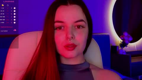 belladevile_ online show from October 1, 2025, 7:25 am