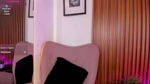 belladuboiss_ online show from February 18, 2025, 5:53 pm